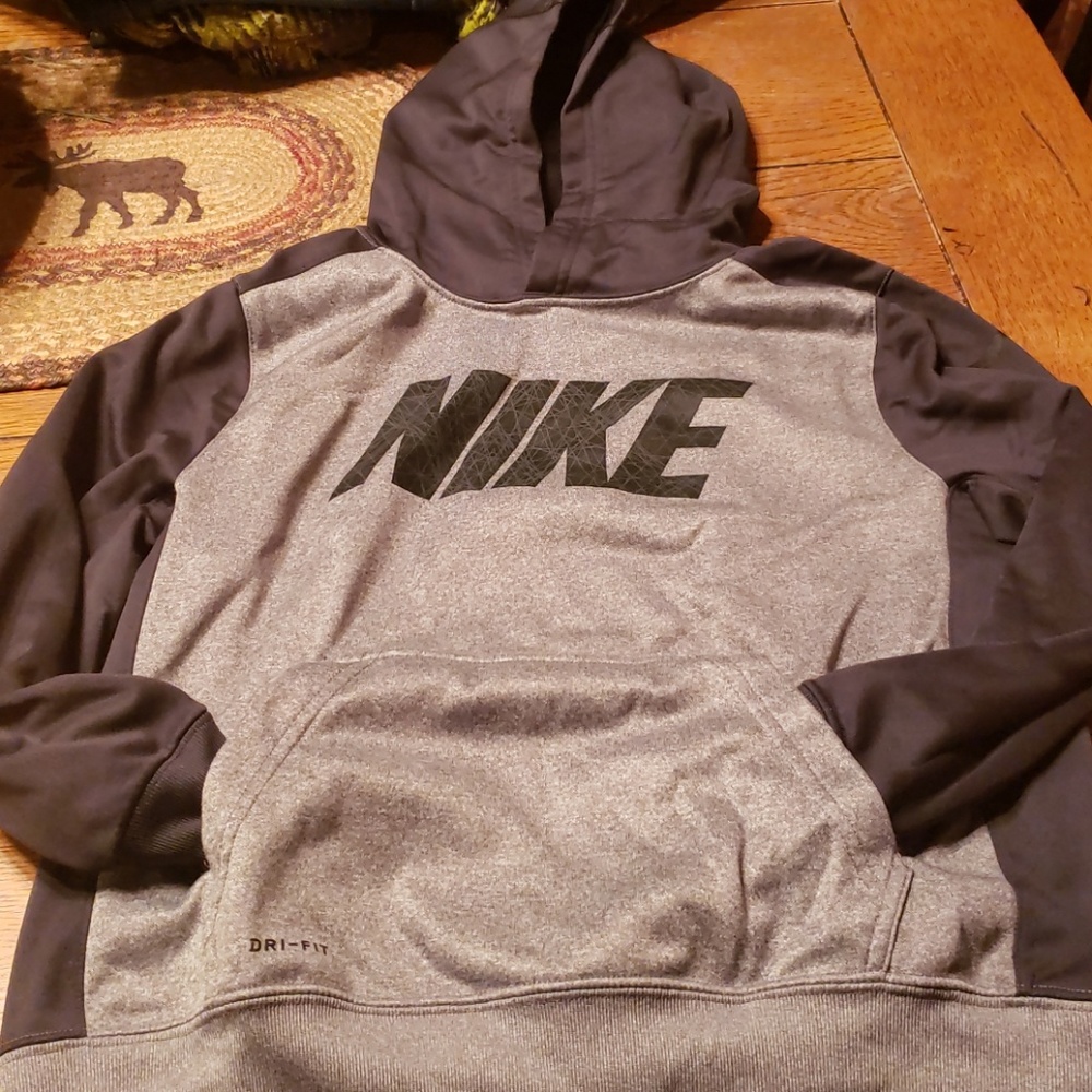 Boys sweat shirt